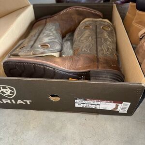 Men’s Ariat ‘Heritage Roughstock’ Boots
